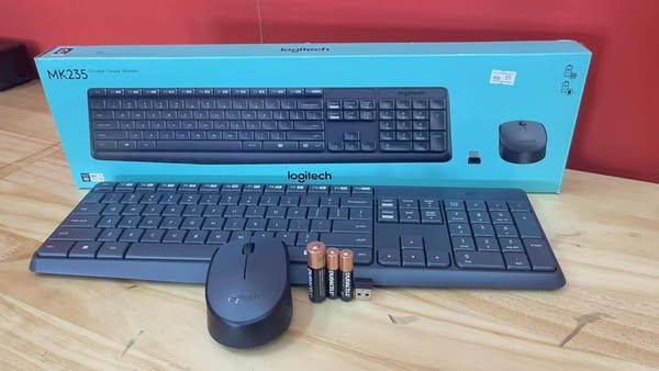 LOGITECH KEYBOARD COMBO -MK220