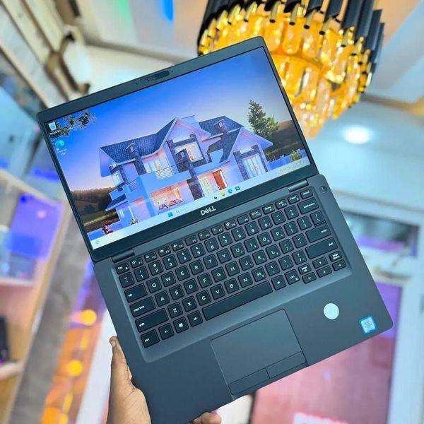 Dell Latitude 5300