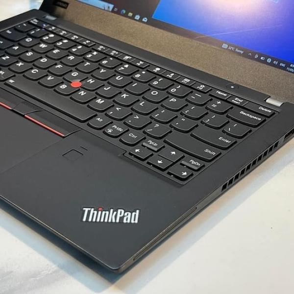 Lenovo ThinkPad X280