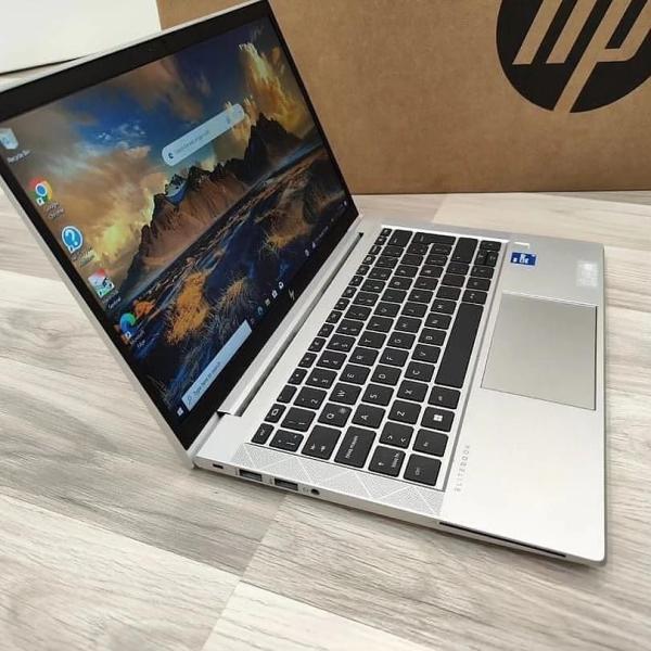 HP EliteBook 830 G8 i7-