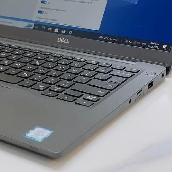 Dell Latitude 7300