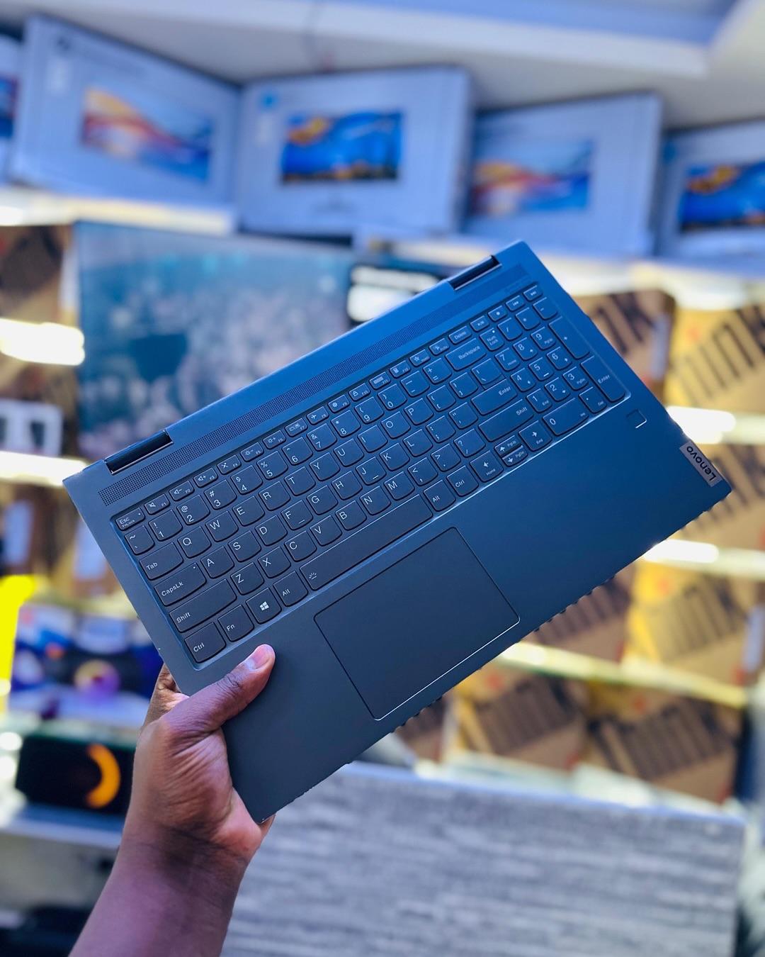 Lenovo Yoga 7