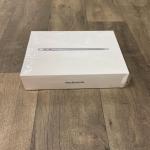 MacBook Air M1 (2020) 8GB / 256GB