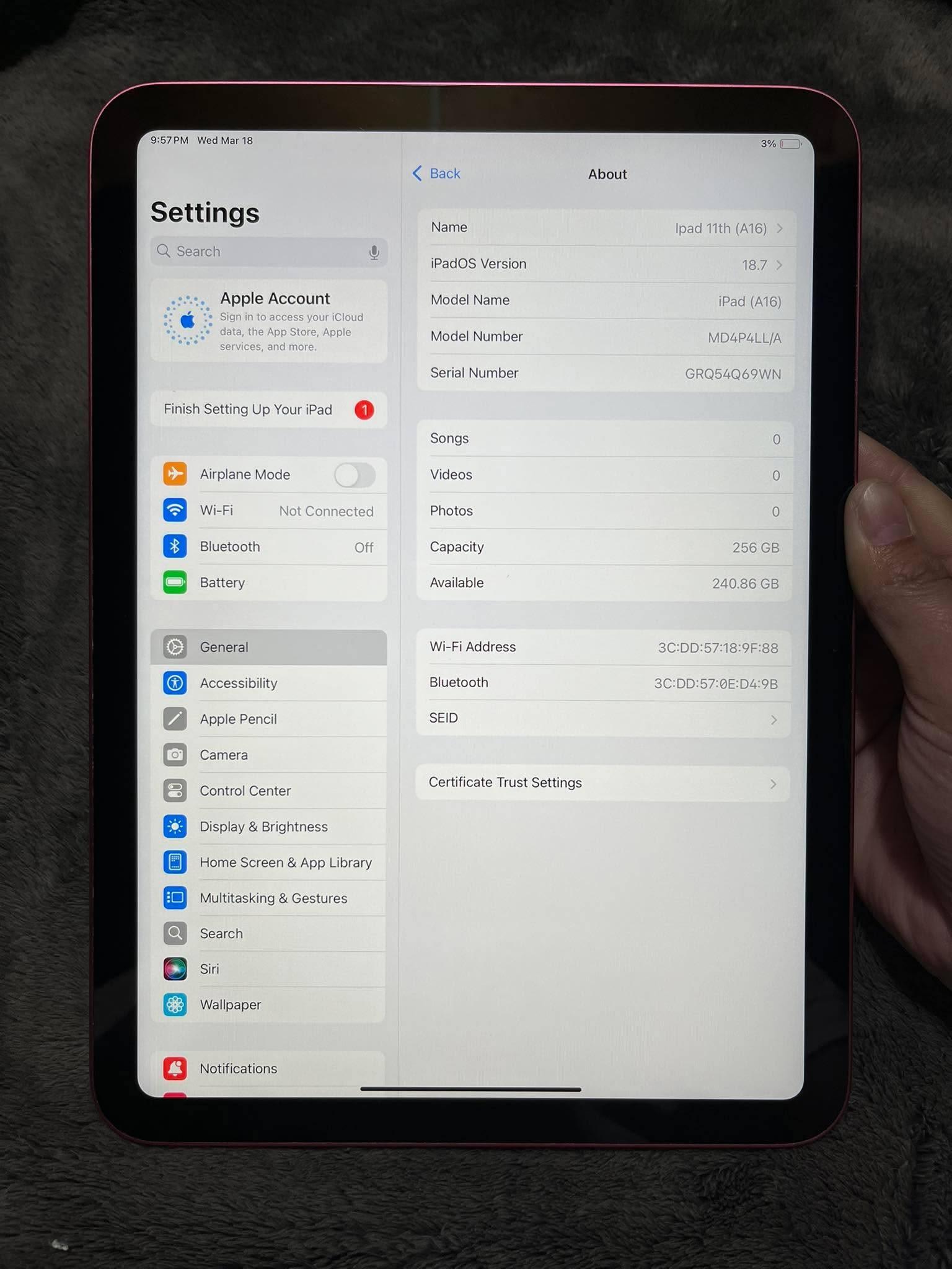 iPad 11th Gen 256GB –(WiFi)