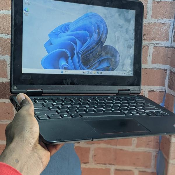 Lenovo Yoga 11e Pentium | 4GB | 128GB | X360 Touch